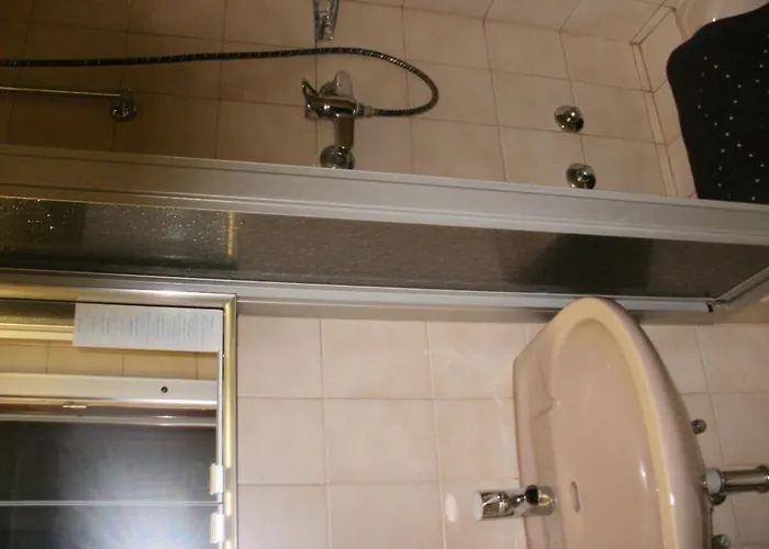 Landgasthof Wiesenmuehle Guest house